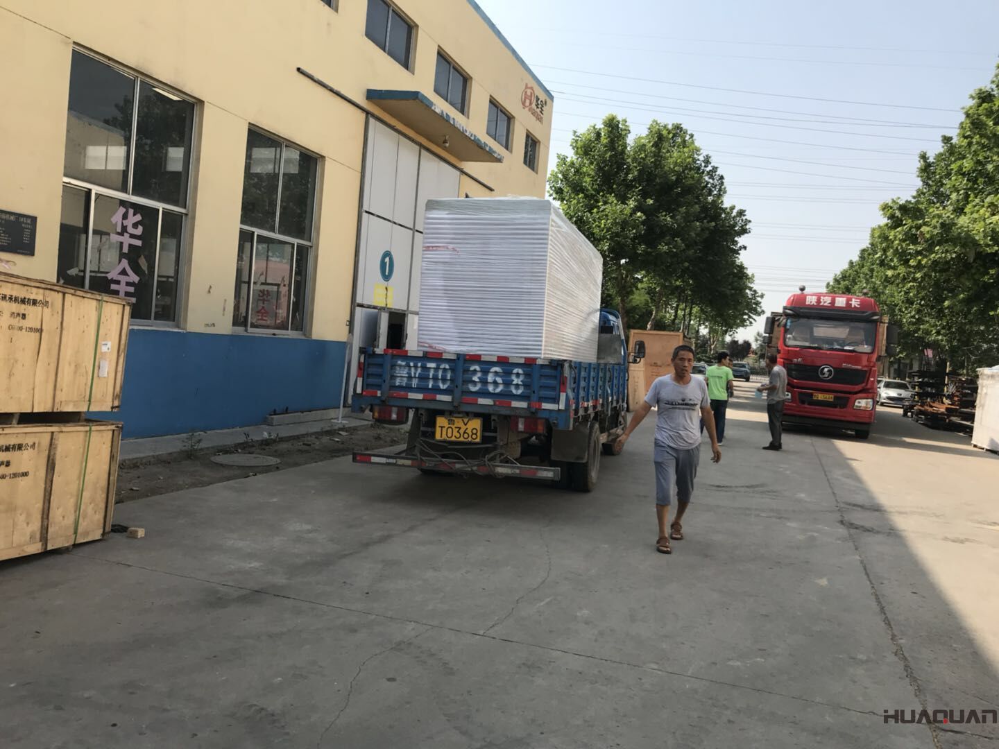 牟先生從華全動力采購的120kw和250kw四保護柴油發(fā)電機組于8月29日順利發(fā)往山東